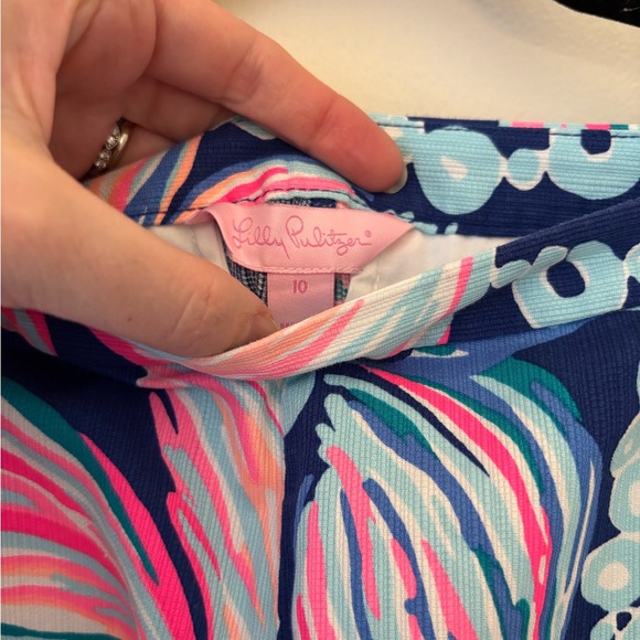 Lilly Pulitzer shorts - Picture 3 of 6